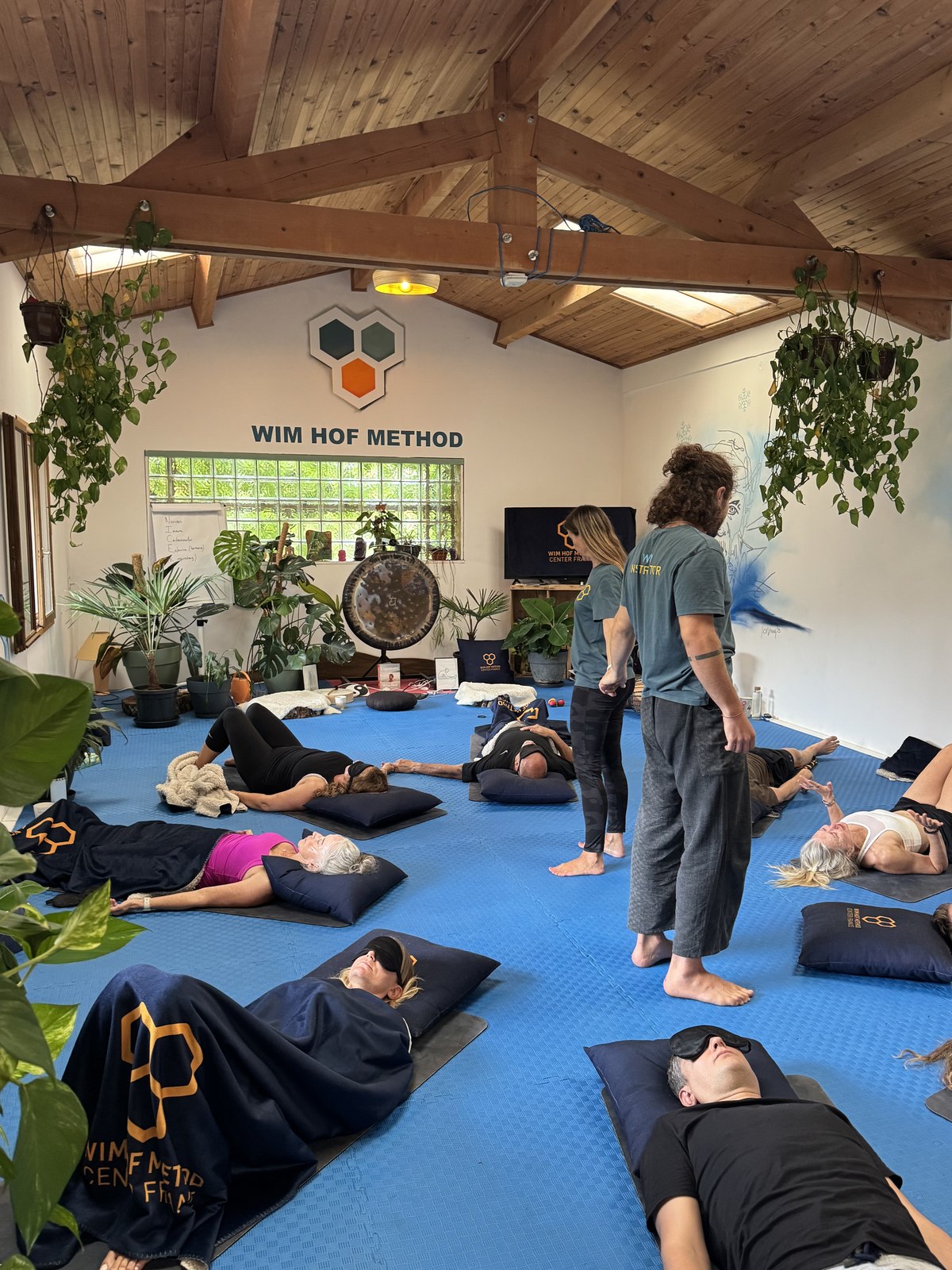Séance de respiration au Wim Hof Method Center